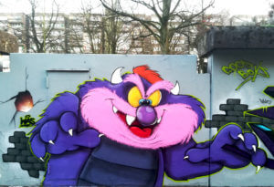 Graffiti Marl-Rathaus Max und sein Kuschelmonster